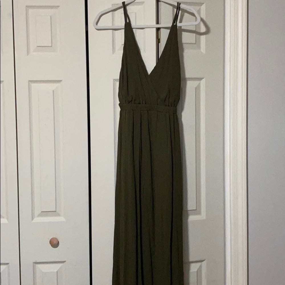 Lulus olive green backless maxi size small